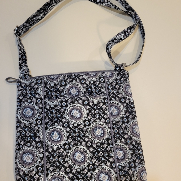 Vera Bradley Black and Blue Patterned Women's Bag - Picture 2 of 6